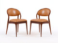 Sillas de comedor de madera y efecto cuero 52x58x84 cm - Marrón coñac y nogal - Diseño moderno con respaldo curvo